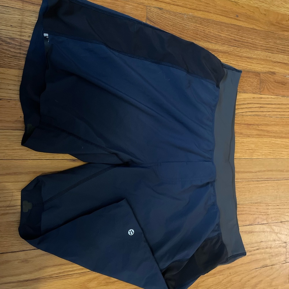 Lululemon Mens XXL unlined shorts